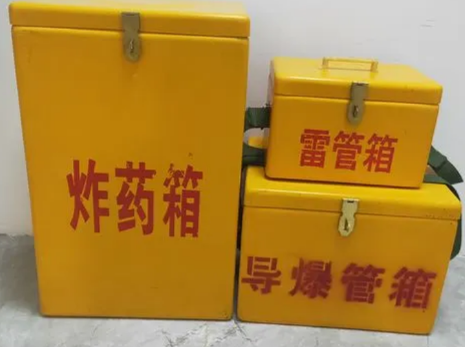 镇原玻璃钢雷管箱的适用范围
